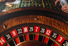 Comment créer une salle de jeu dans un style casino ?